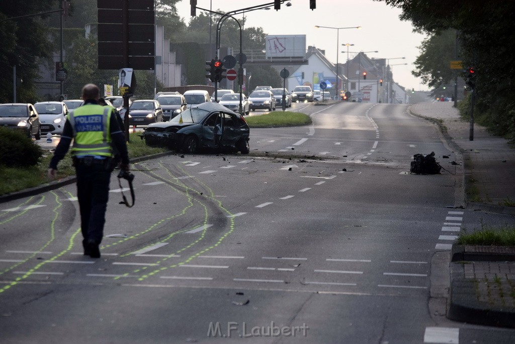 Schwerer VU Koeln Dellbrueck Bergisch Gladbacherstr Herler Ring P085.JPG - Miklos Laubert